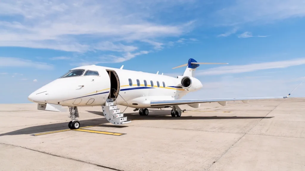 landed and open gate Bombardier Challenger 350