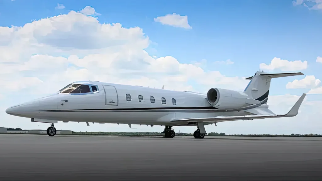 landed Bombardier Learjet 60