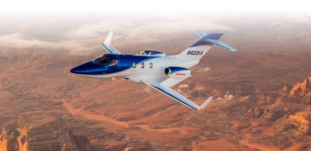 Flying Hondajet Ha-420